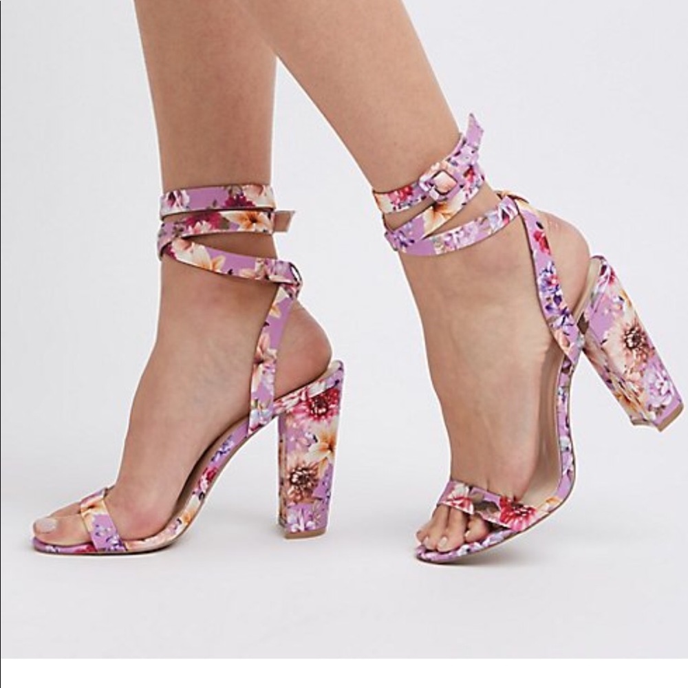 Floral Ankle strap sandals! BRAND NEW